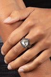 Tour de Timeless - Black Ring ❤️ Paparazzi