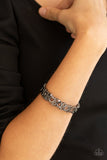 You Heart The Lady! - Black Bracelet ~ Paparazzi