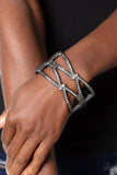 Entrancing Etiquette - Black Bracelet ❤️ Paparazzi