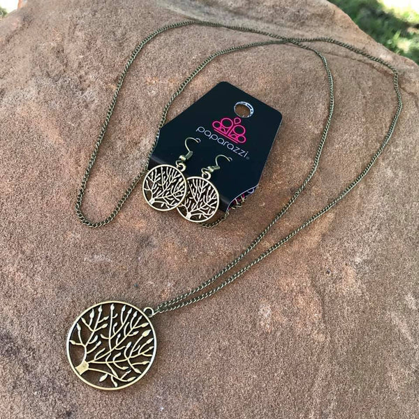 Save The Trees - Brass Necklace ❤️ Paparazzi