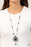 Sierra Showroom - Black Necklace ❤️ Paparazzi