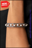 Badlands Bliss - White Bracelet ❤️ Paparazzi