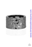 Self-Made Man - Black Ring ~ Paparazzi