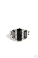 A GLITZY Verdict - Black Ring - Paparazzi