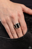 A GLITZY Verdict - Black Ring - Paparazzi