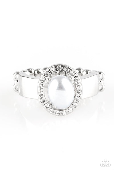 Upper Uptown - Silver Ring ~ Paparazzi