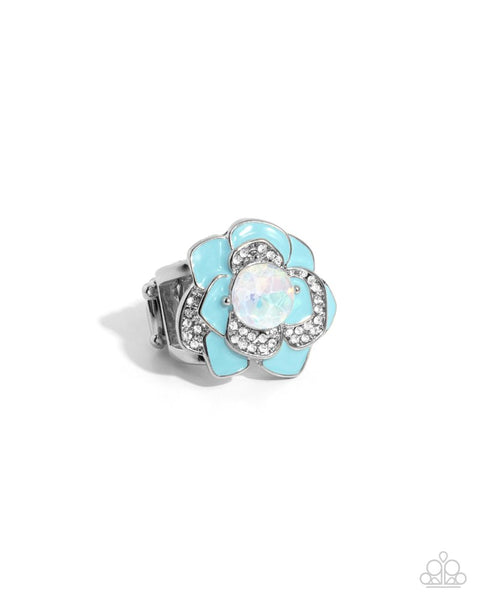Bridging Bling - Blue Ring ❤️ Paparazzi