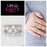 Cosmo Collection - White Ring ~ Paparazzi Life Of The Party