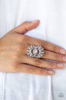 Deco Diva - White Ring ~ Paparazzi