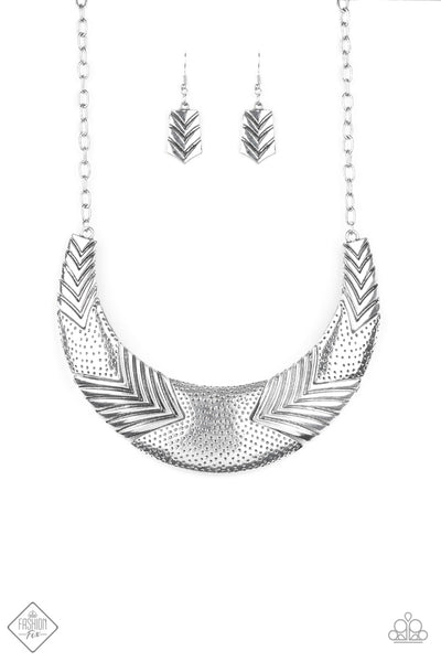Geographic Goddess Necklace ❤️ Paparazzi