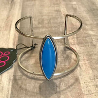 What You Seer Is Get - Blue Bracelet ~ Paparazzi Fashion Fix