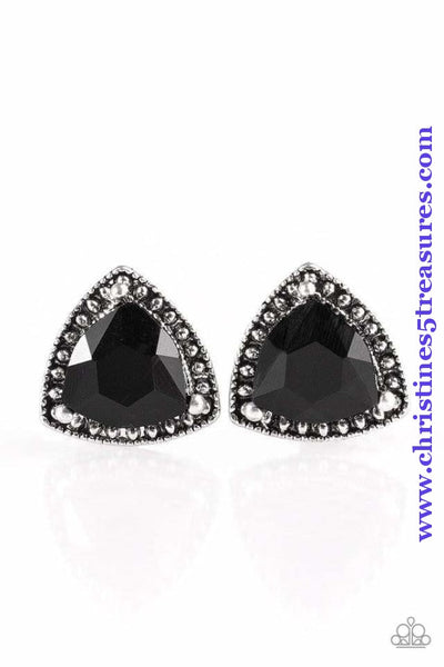 A regal black gem is pressed into the center of a silver studded frame for a dramatically glamorous look. Earring attaches to a standard post fitting. Sold as one pair of post earrings.   P5PO-BKXX-044XX
