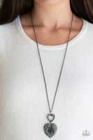 Garden Lovers - Silver Necklace ~ Paparazzi