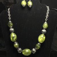 Ice Melt - Green Necklace ~ Paparazzi