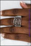 Scale Up - Black Ring ~ Paparazzi