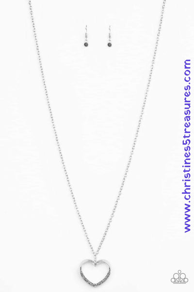 Bighearted - Silver Necklace ~ Paparazzi