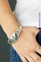 Fond Of Florals - Silver Bracelet ~ Paparazzi Bracelets