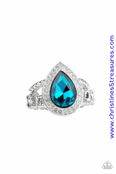 Hollywood Heirloom - Blue Ring ~ Paparazzi Rings