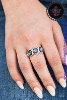 The Latest Luxe - Silver Ring ~ Paparazzi