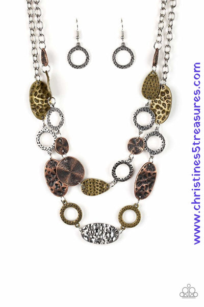 Trippin On Texture - Multi Necklace ~ Paparazzi
